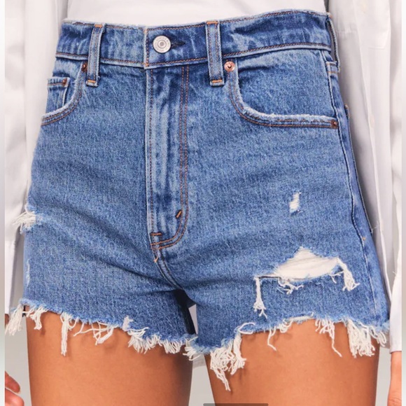 Abercrombie & Fitch Pants - Abercrombie and Fitch High Rise Mom Shorts